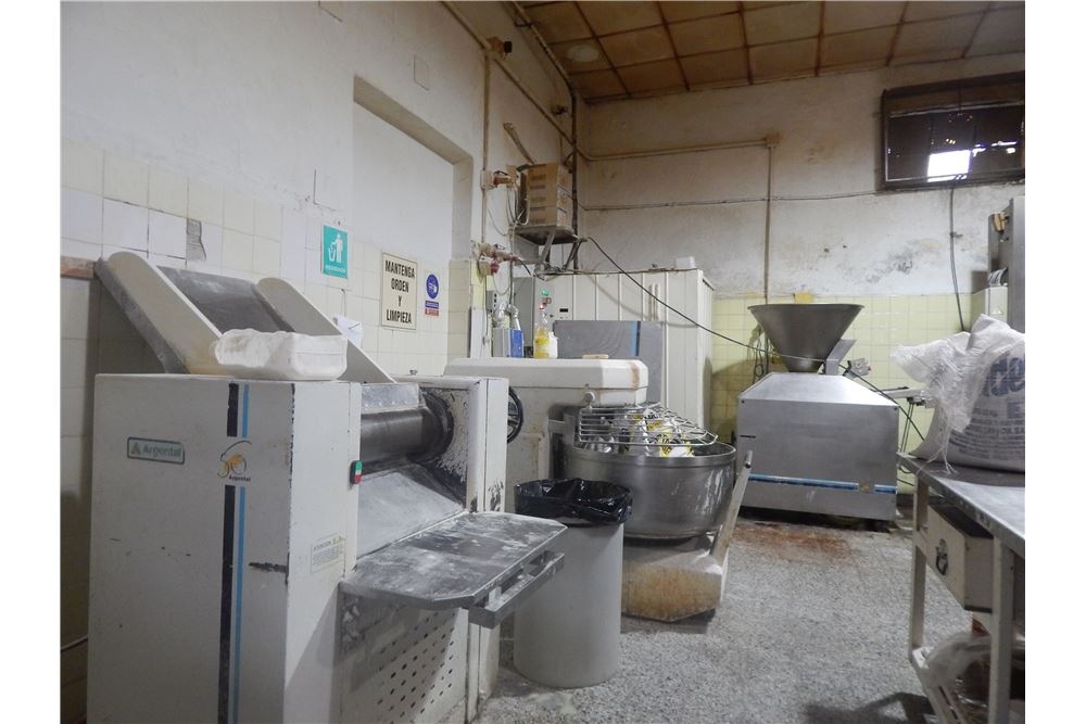 L 3d7a75ff64ea450e97968d4d038a07e1