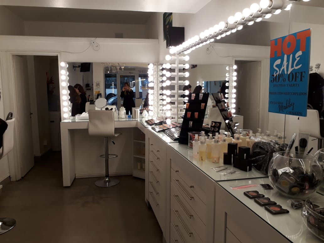 Eab65cb4 6eda 441d a555 480aab3e7b1f