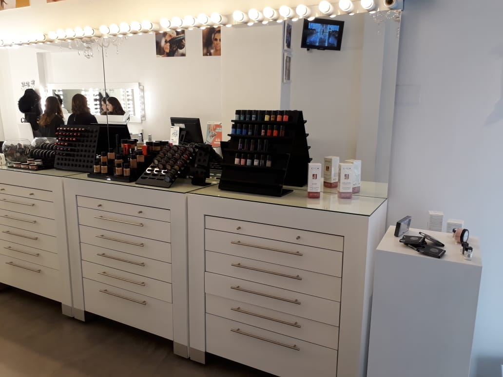 243caef4 ad83 4a87 ad87 d8bf91026702