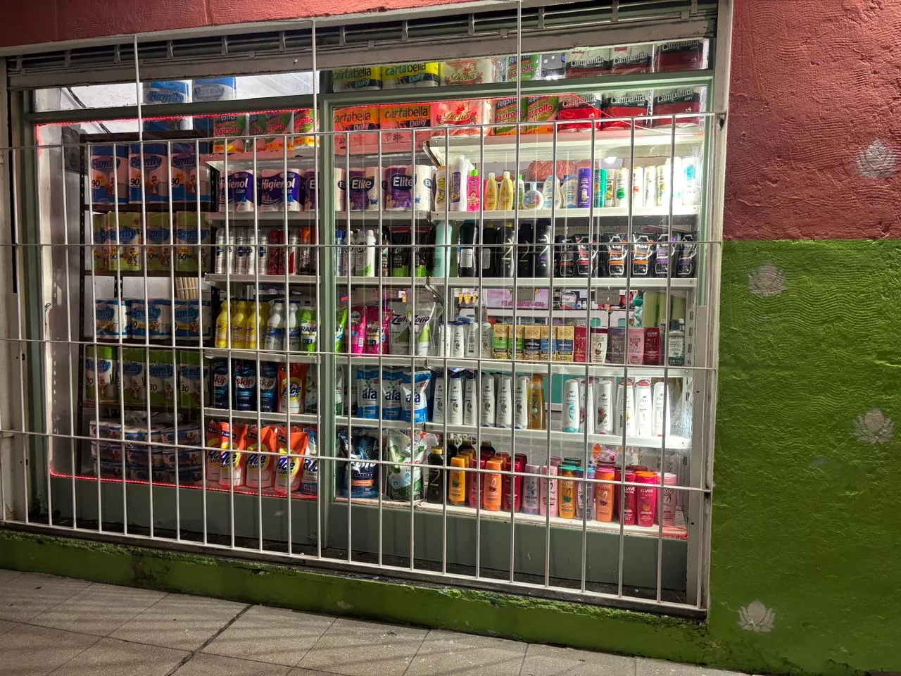 Bd2aef70 d2f0 447d 8528 c4f152e929e0