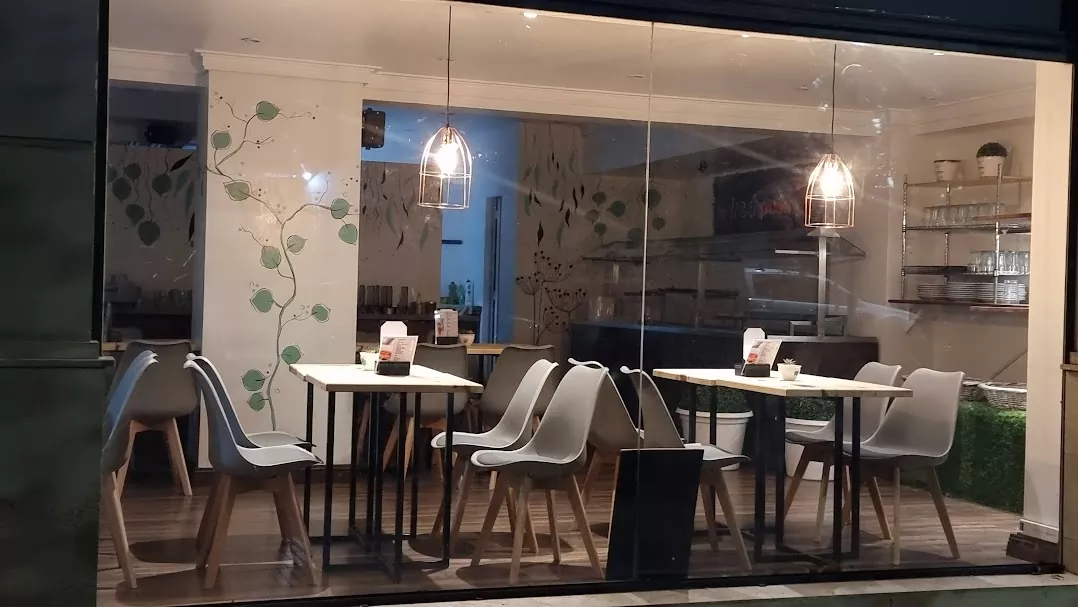 Cafe 1