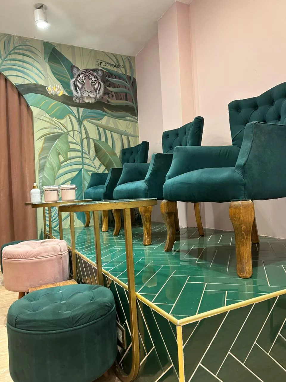 06eea7bc 77a7 442c 9fa6 38f0c0812b18