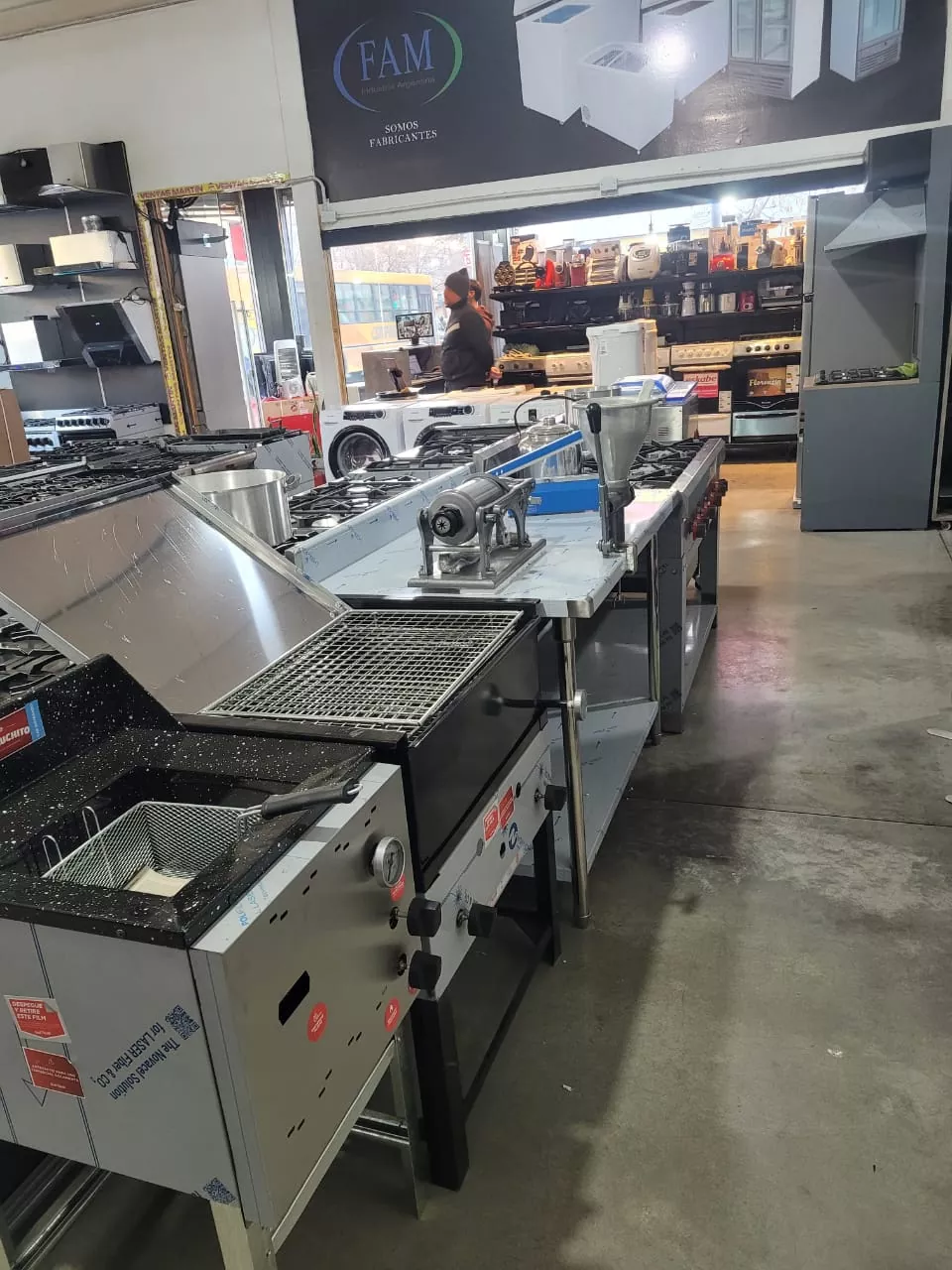 Whatsapp image 2025 10 31 at 16.47.14  1 