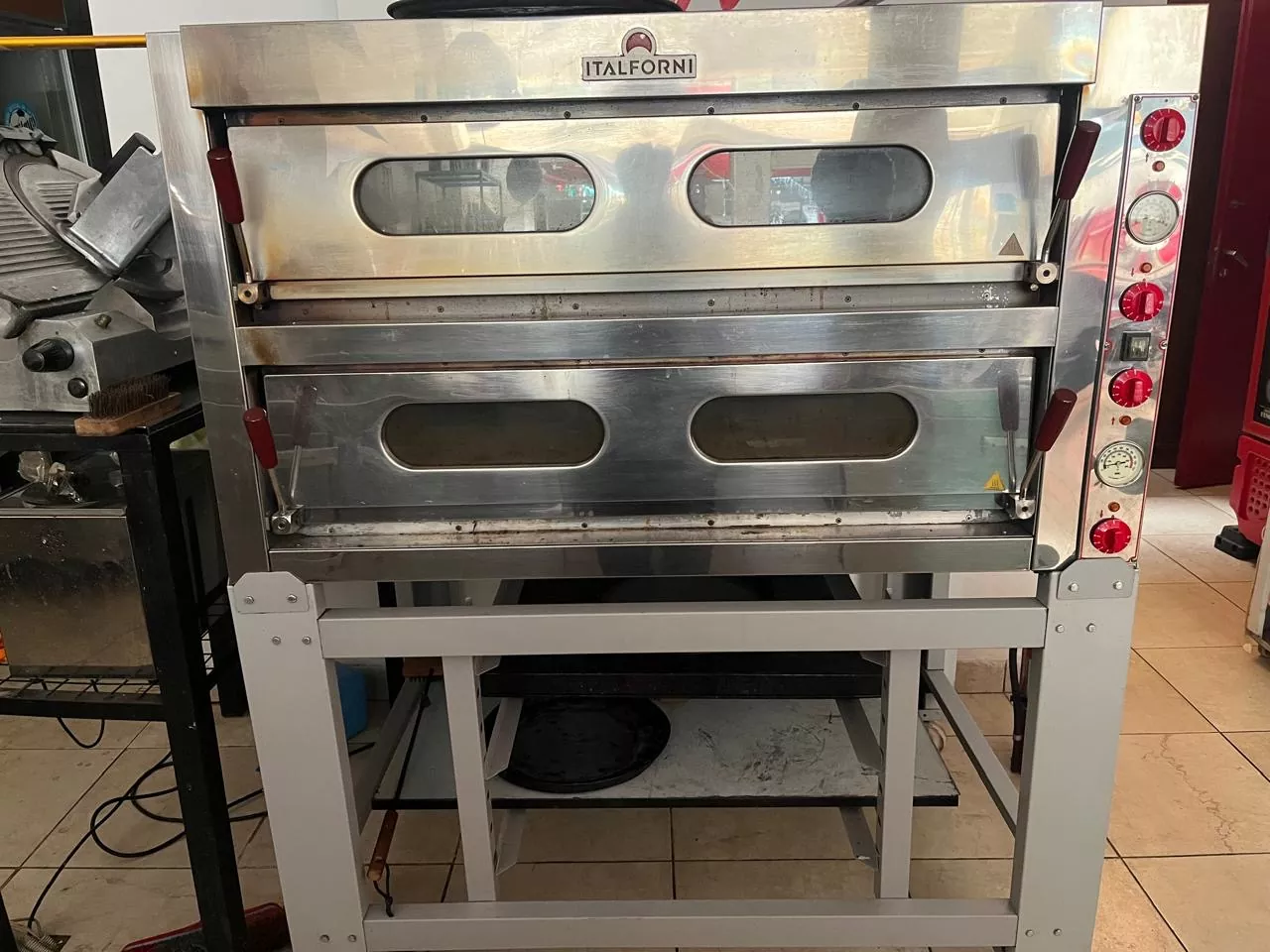 5587fb4d 4316 4189 8b61 18c217268782