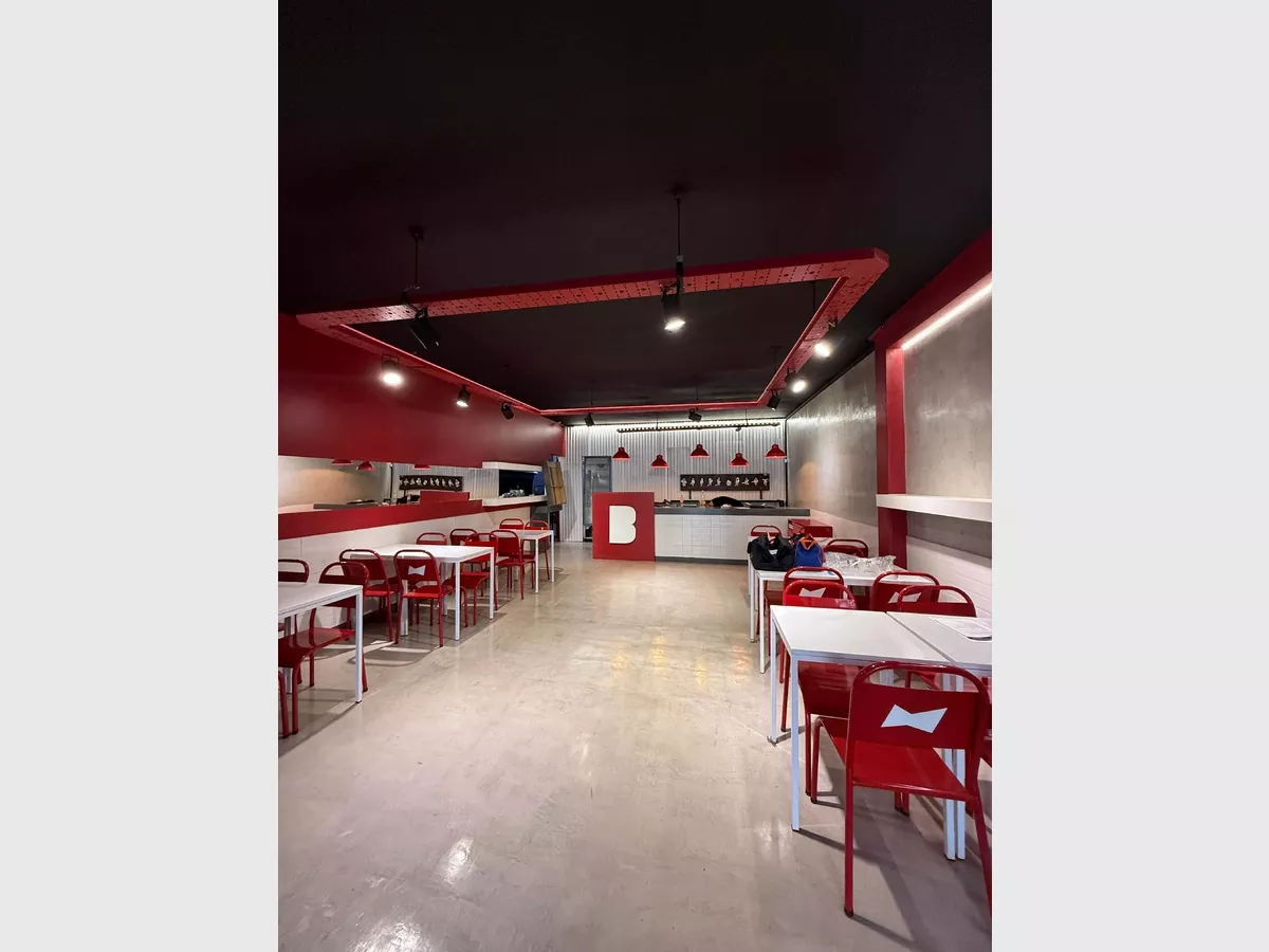 Show whatsapp image 2025 10 25 at 17.05.40  1 