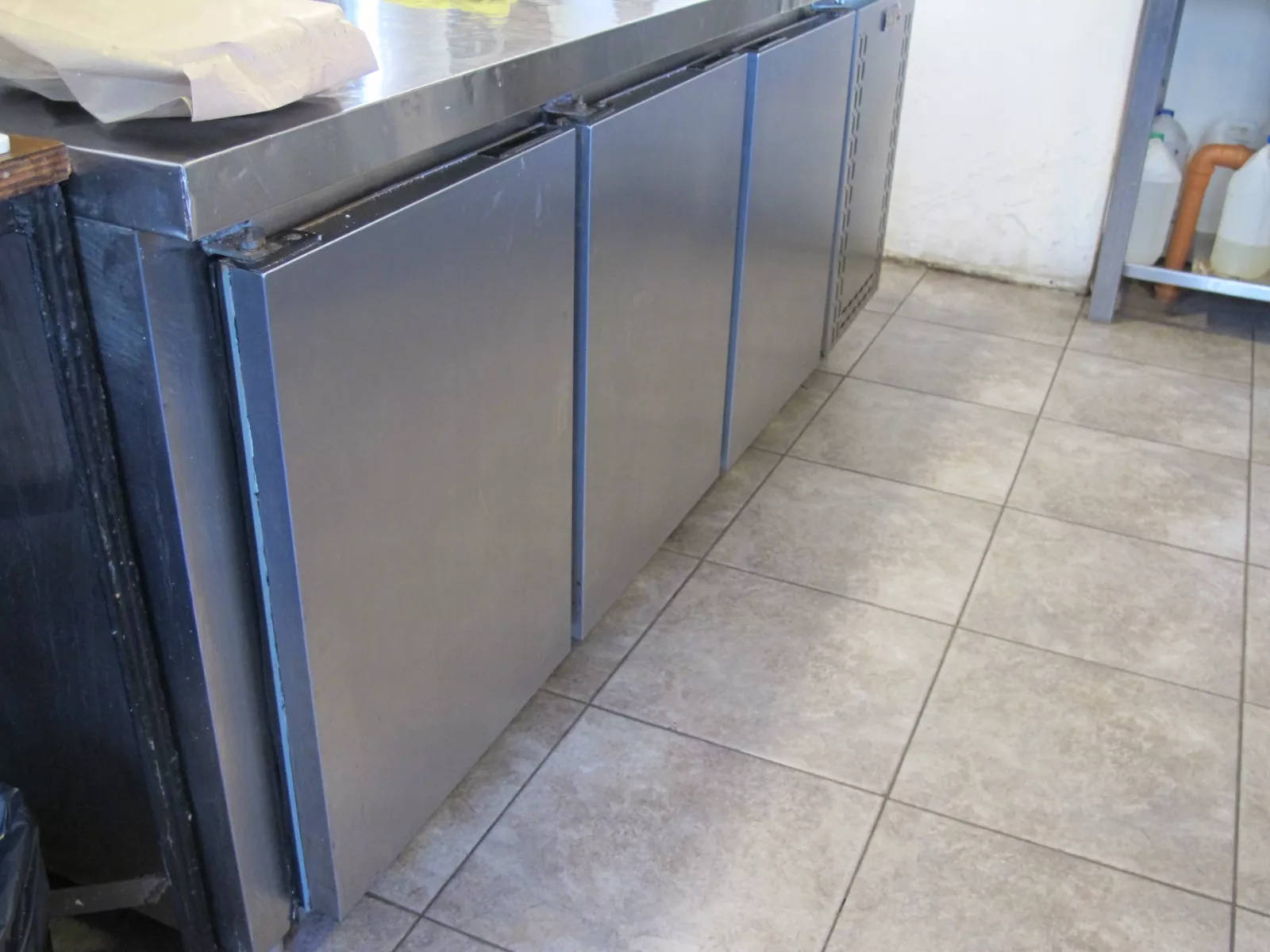 41faea61 e710 4f25 8876 7ec4cbcdd318