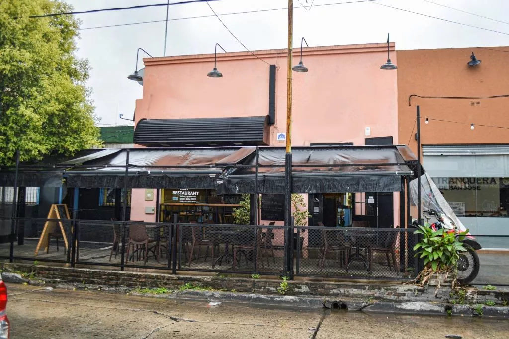 1764090965103 1000184160