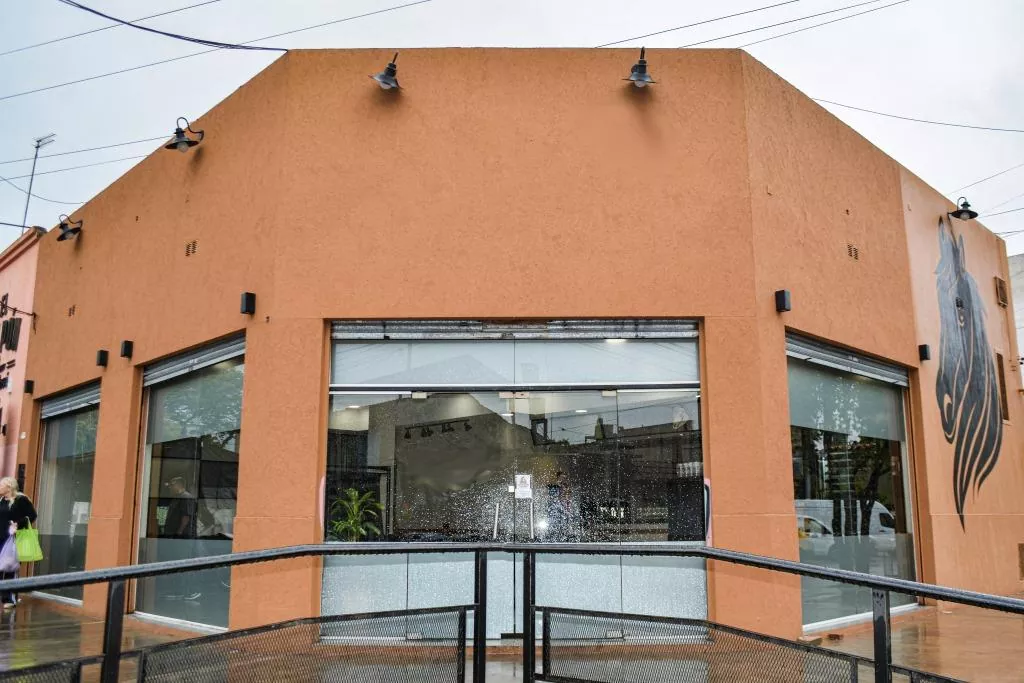 1764090980173 1000184166