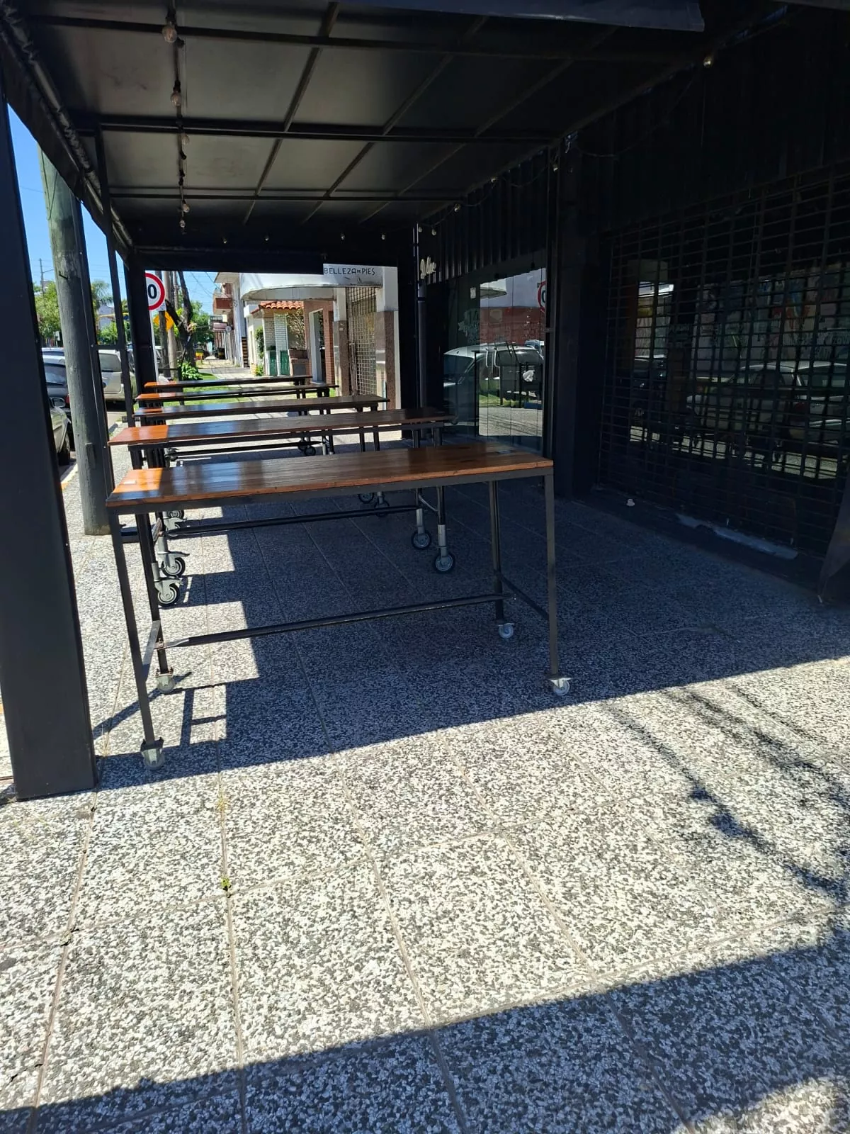 1da010bf 00d8 46b4 b5b1 a182e3c6e077