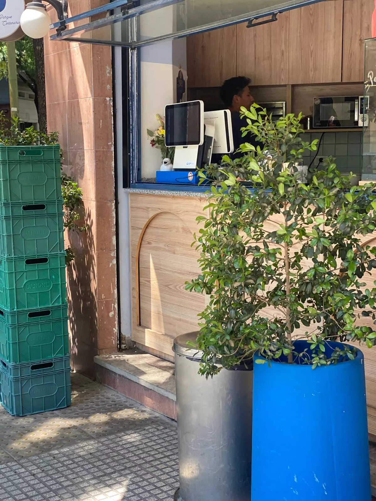 908dad24 c10f 4ba6 a786 267db576223d