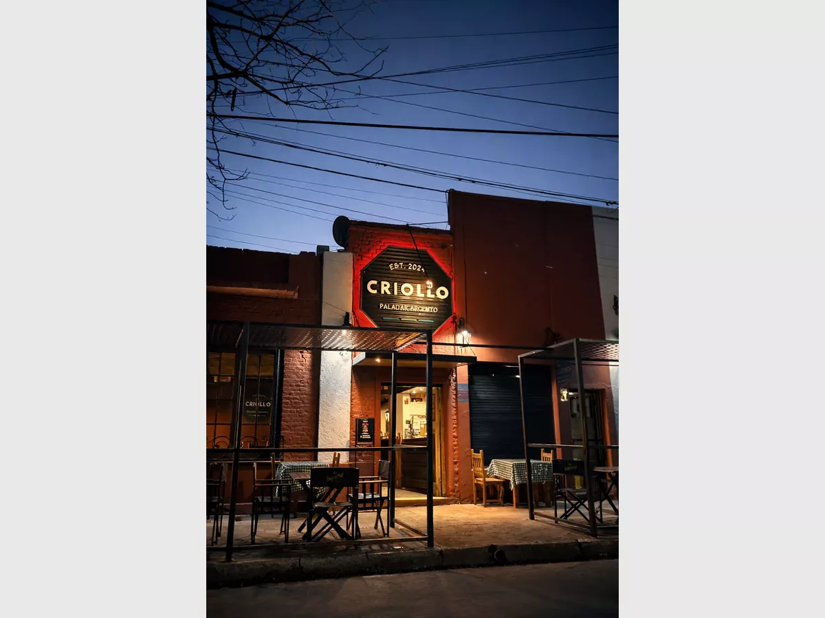 Show 7ebb8023 b97e 4f1a 8c8b 212f52a2d356