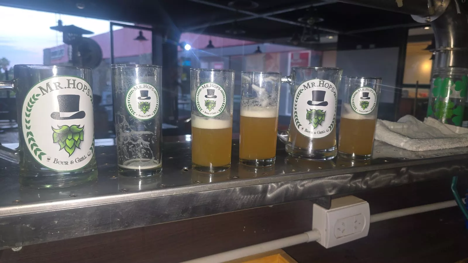 2d423567 5f90 4215 b7d2 33f9e7d99b4b