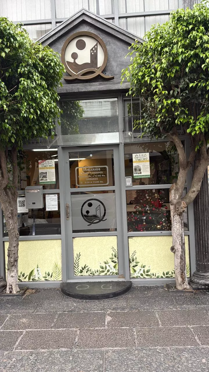 1d40c5ed b3ad 40fe 8870 741f91da569e