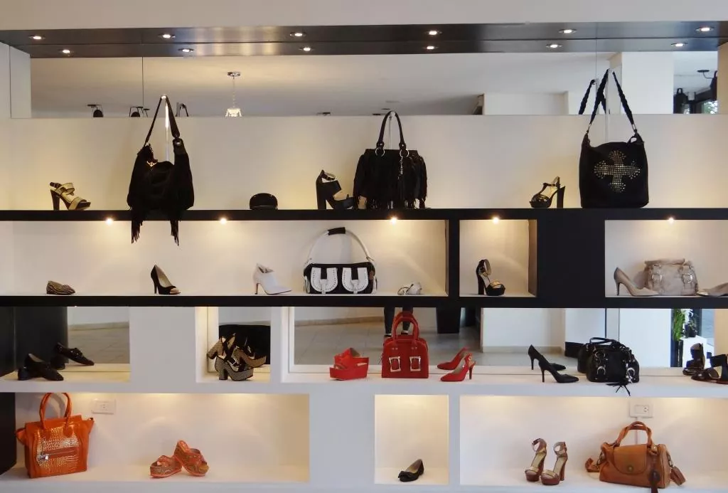 Showroom cipolletti 008