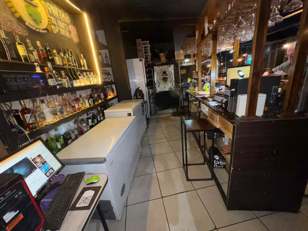 Bd1cf289 48e5 41fb b2f4 79d248f9cfdf