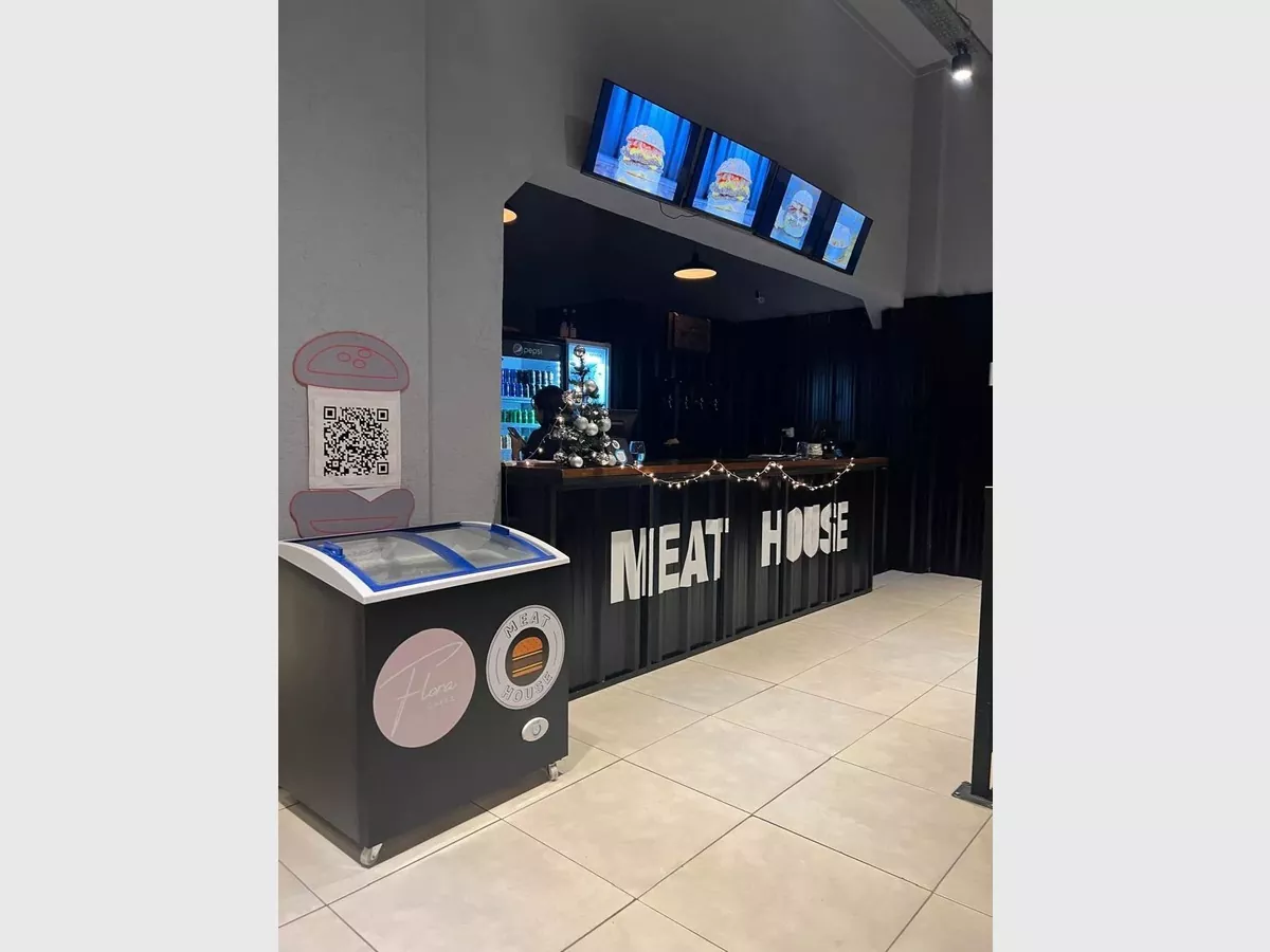 Show 5481c82b d457 4daa b312 70e0ec47df3f